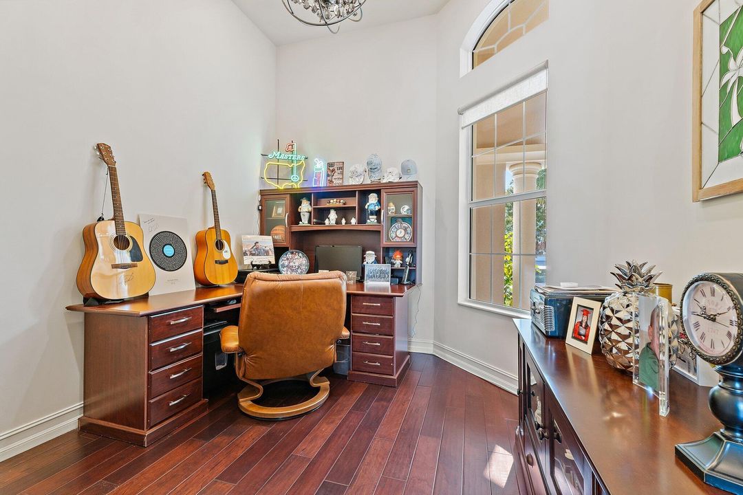 For Sale: $2,450,000 (4 beds, 4 baths, 3181 Square Feet)