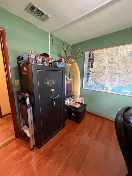 На продажу: $450,000 (3 спален, 2 ванн, 1040 Квадратных фут)