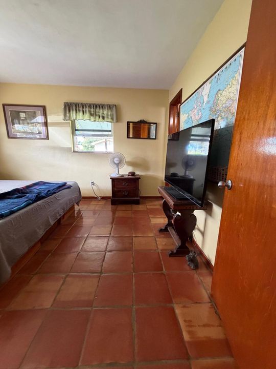 На продажу: $450,000 (3 спален, 2 ванн, 1040 Квадратных фут)