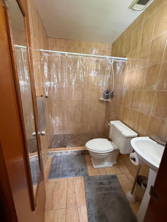 На продажу: $450,000 (3 спален, 2 ванн, 1040 Квадратных фут)