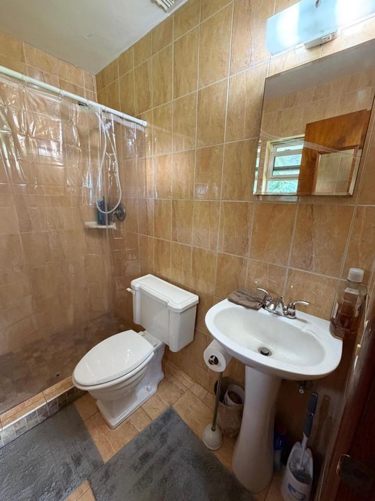 На продажу: $450,000 (3 спален, 2 ванн, 1040 Квадратных фут)