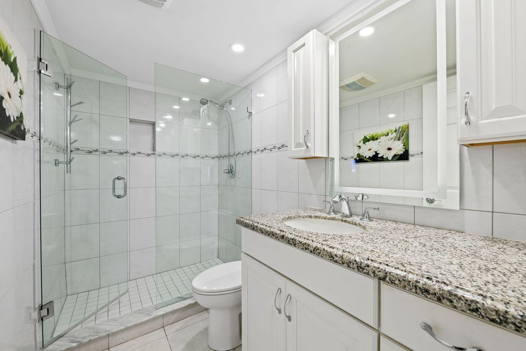 For Sale: $274,000 (2 beds, 2 baths, 1190 Square Feet)