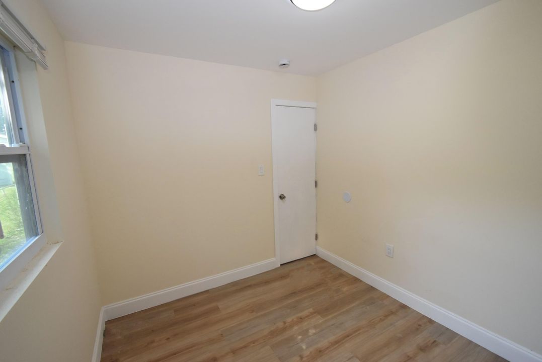 For Rent: $1,600 (2 beds, 1 baths, 585 Square Feet)