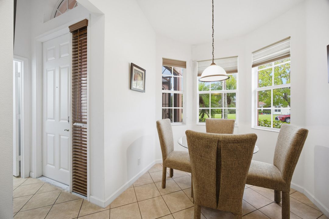 На продажу: $330,000 (2 спален, 2 ванн, 1765 Квадратных фут)