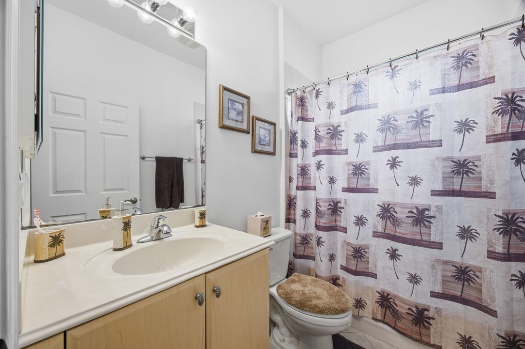 На продажу: $330,000 (2 спален, 2 ванн, 1765 Квадратных фут)