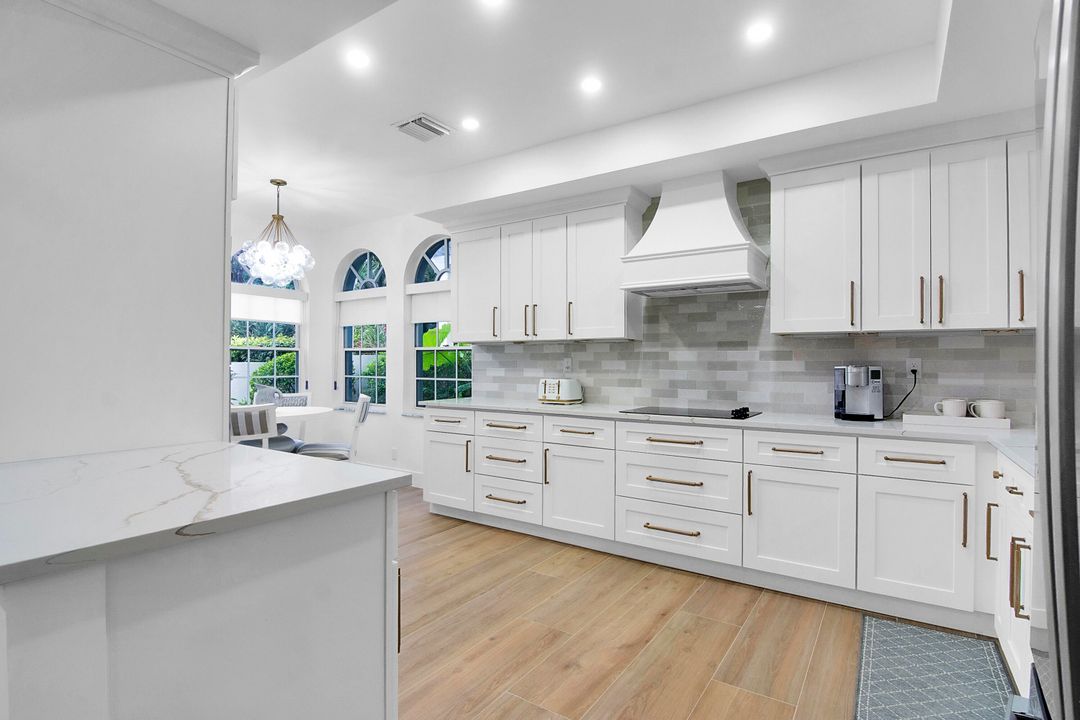 For Rent: $9,500 (3 beds, 2 baths, 1797 Square Feet)