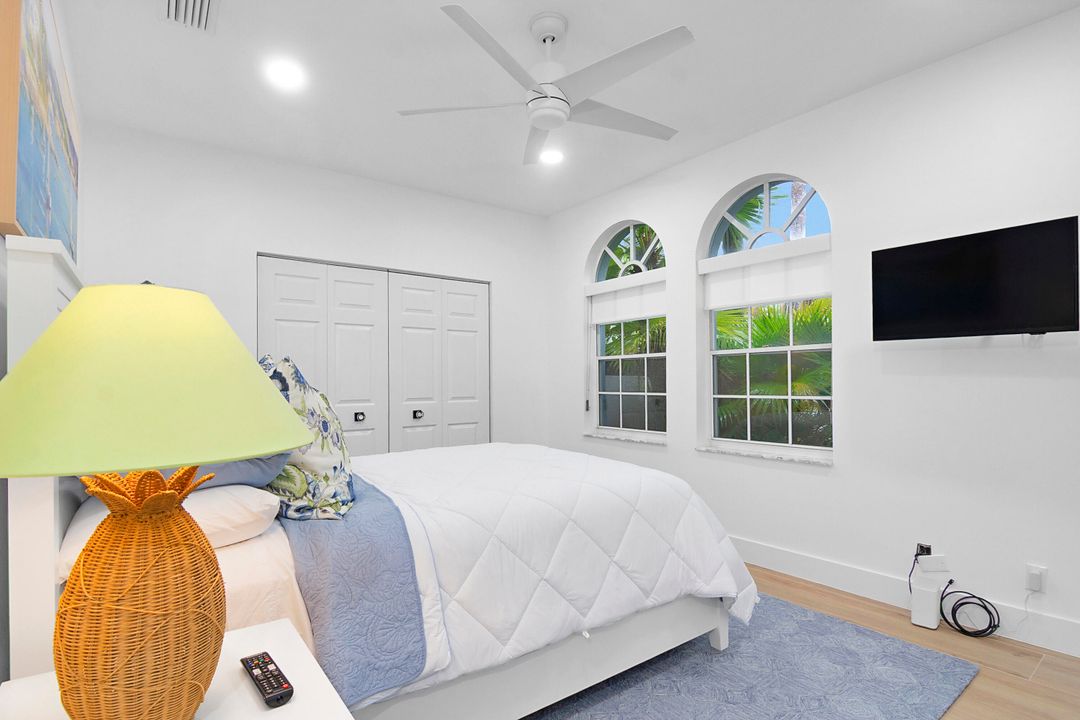 For Rent: $9,500 (3 beds, 2 baths, 1797 Square Feet)