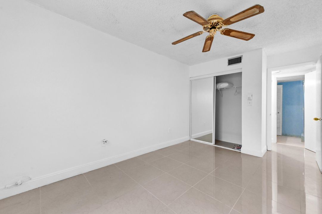 待售: $150,000 (2 贝兹, 2 浴室, 940 平方英尺)