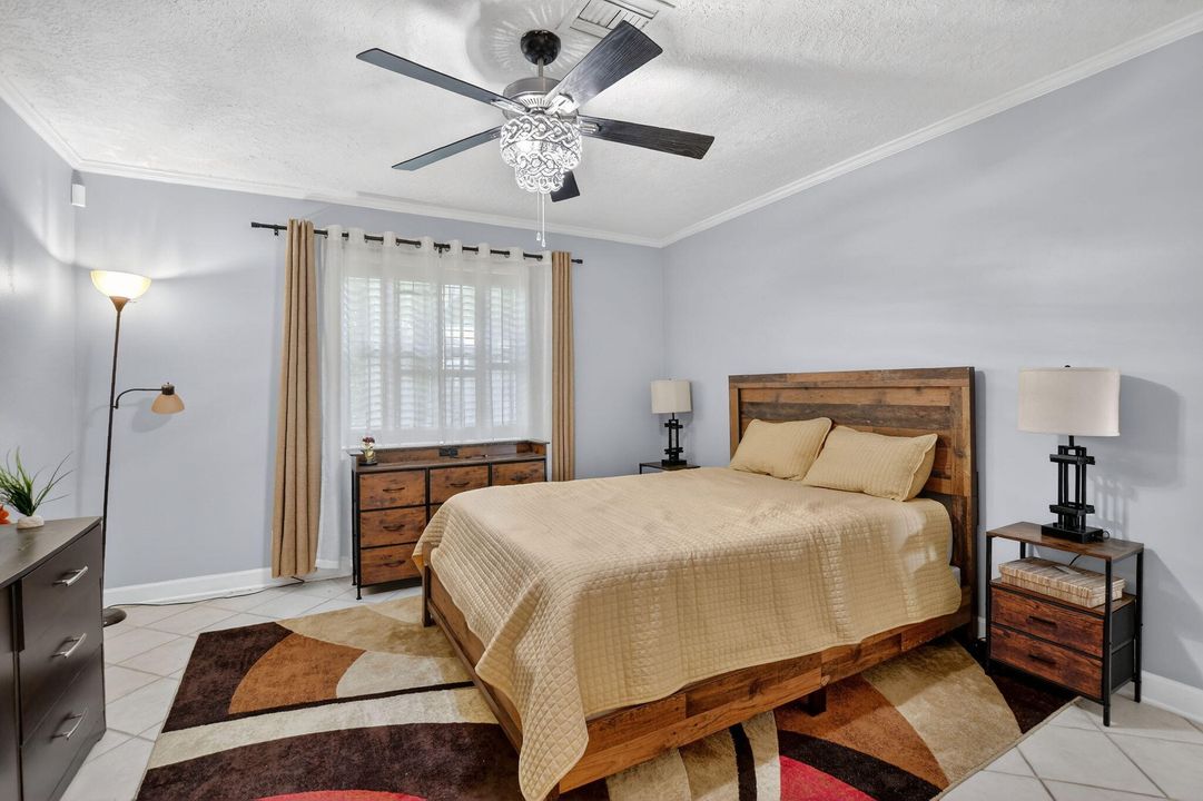 En Venta: $210,000 (2 camas, 1 baños, 982 Pies cuadrados)