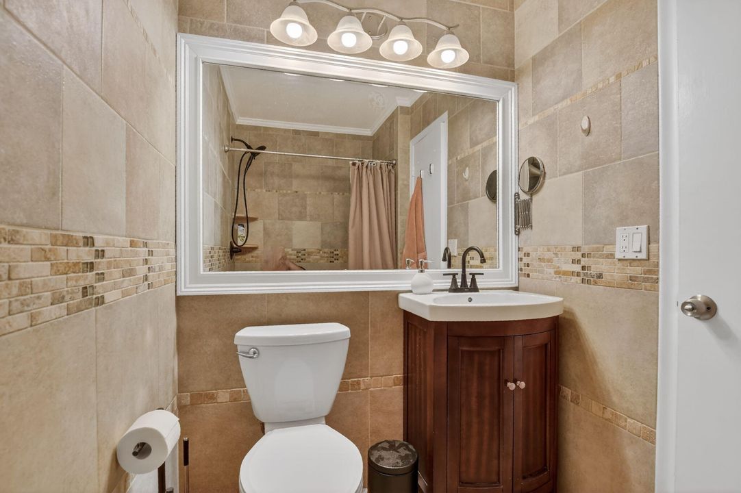 En Venta: $210,000 (2 camas, 1 baños, 982 Pies cuadrados)