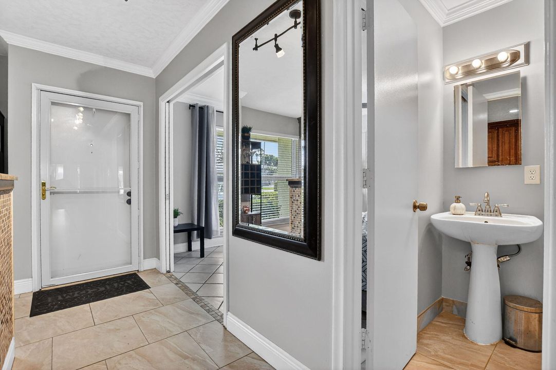 En Venta: $210,000 (2 camas, 1 baños, 982 Pies cuadrados)