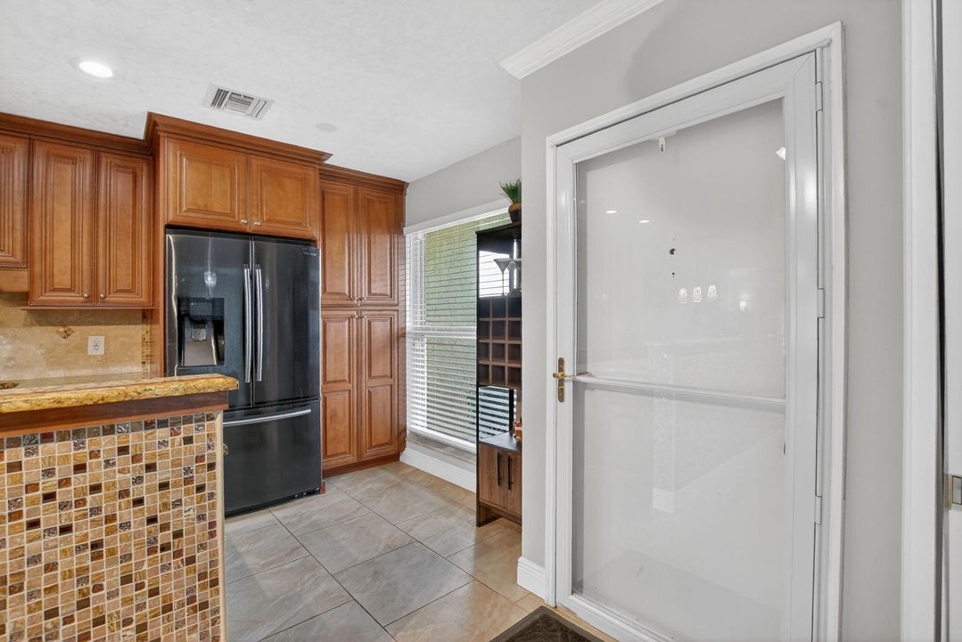 En Venta: $210,000 (2 camas, 1 baños, 982 Pies cuadrados)