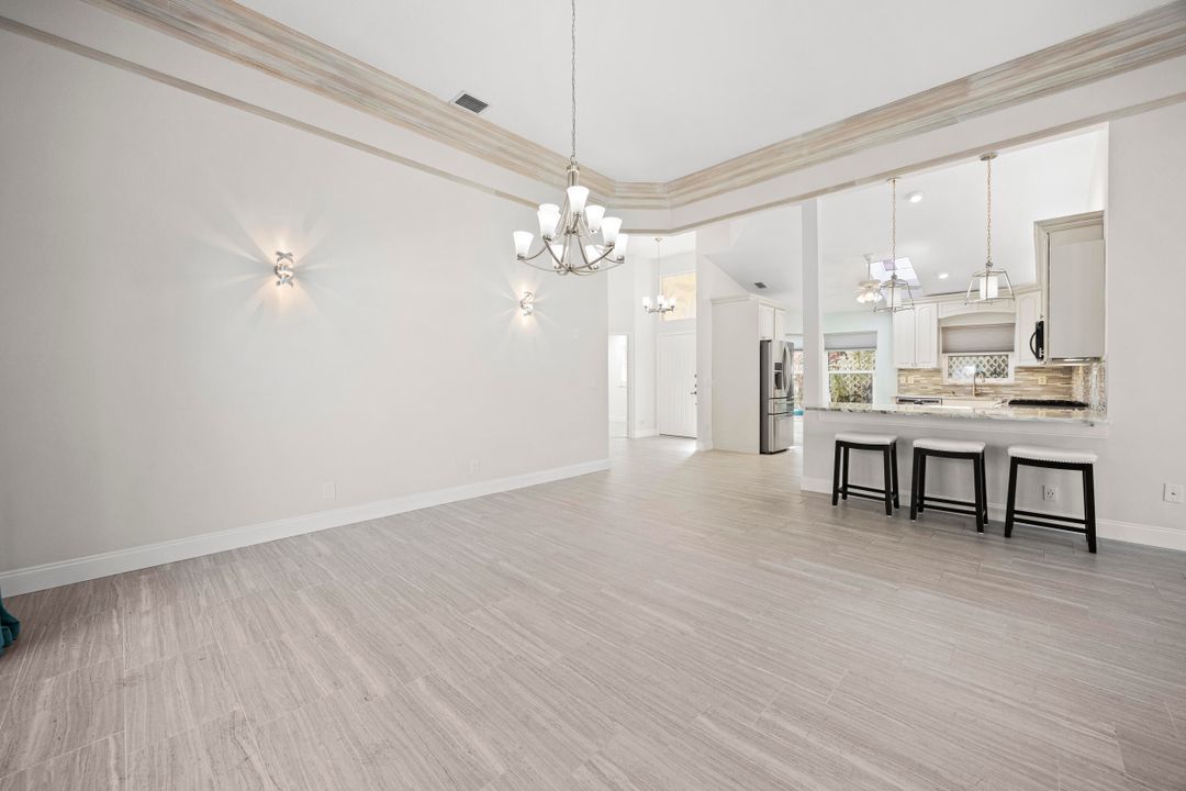 En Venta: $1,125,000 (3 camas, 2 baños, 2003 Pies cuadrados)