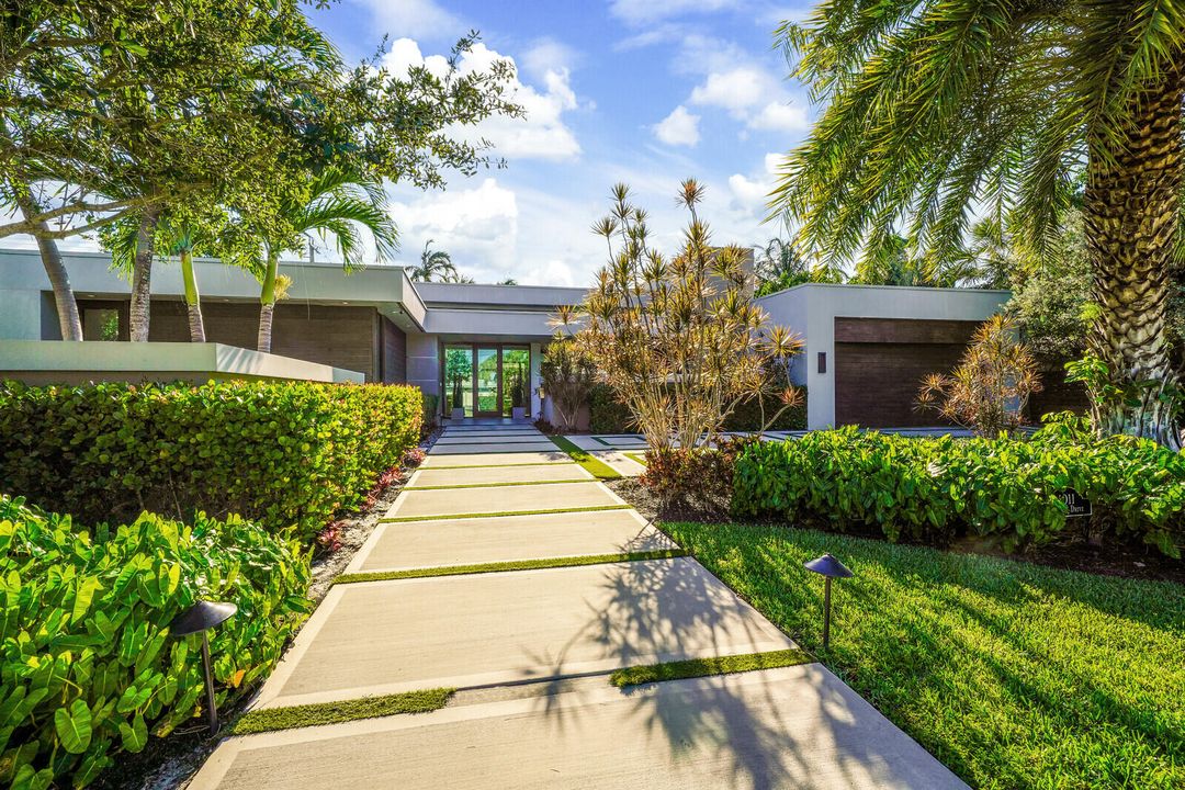 For Rent: $14,000 (4 beds, 4 baths, 3770 Square Feet)