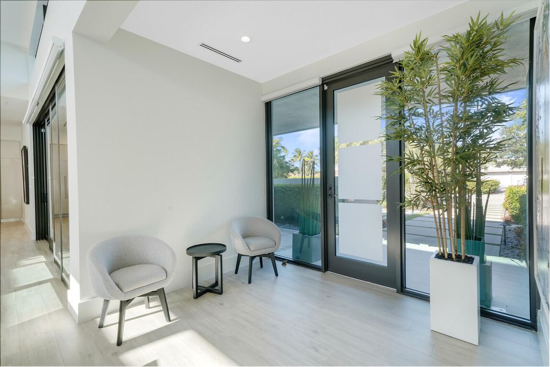 For Rent: $14,000 (4 beds, 4 baths, 3770 Square Feet)