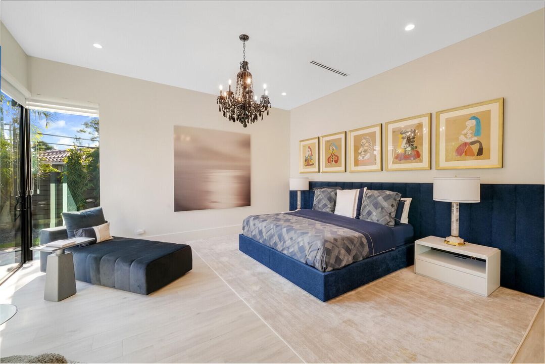 For Rent: $14,000 (4 beds, 4 baths, 3770 Square Feet)