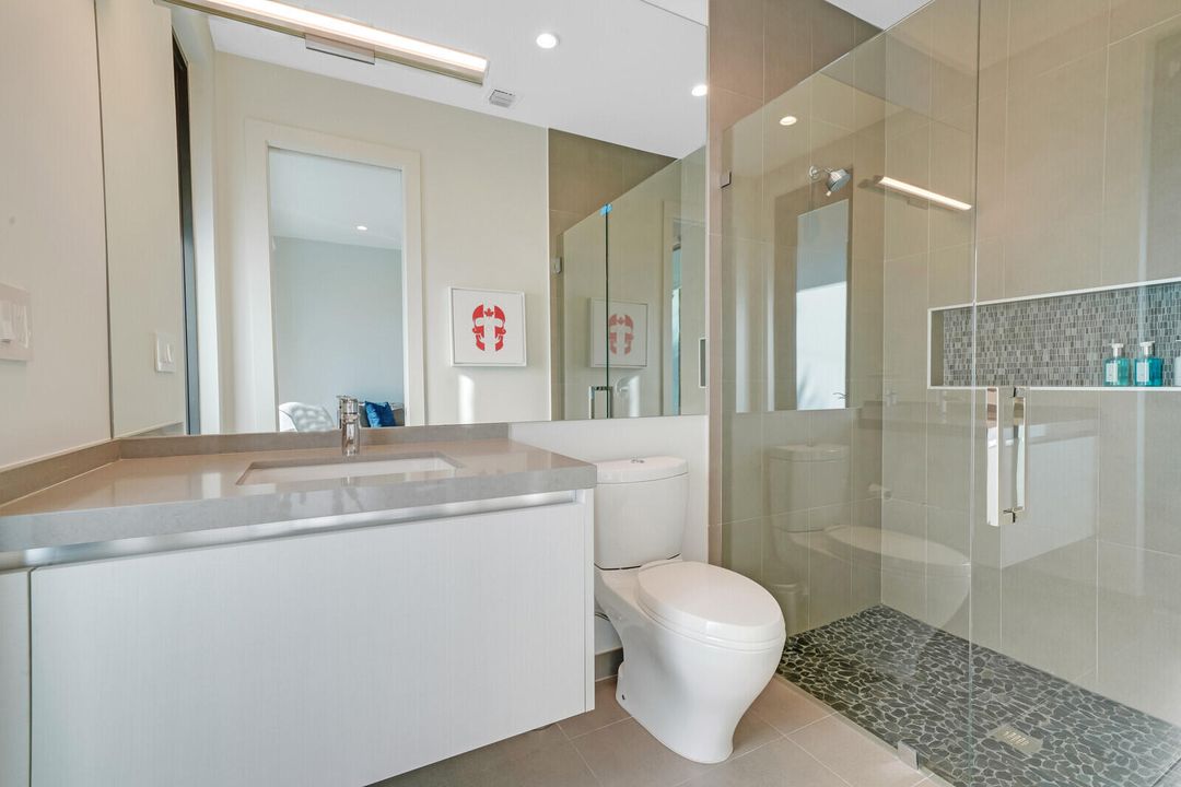 For Rent: $14,000 (4 beds, 4 baths, 3770 Square Feet)