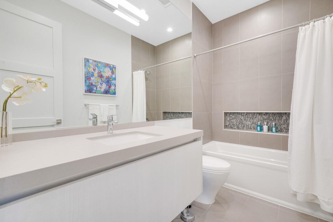 For Rent: $14,000 (4 beds, 4 baths, 3770 Square Feet)