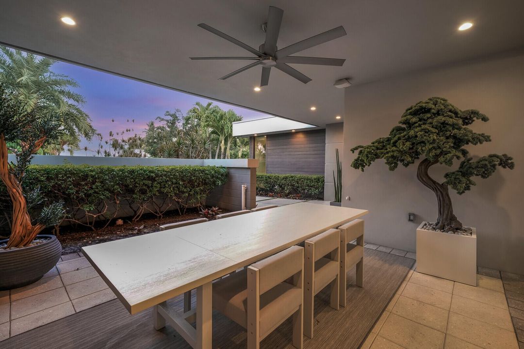 For Rent: $14,000 (4 beds, 4 baths, 3770 Square Feet)