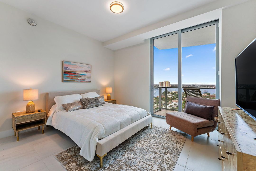 For Rent: $20,000 (2 beds, 2 baths, 1620 Square Feet)