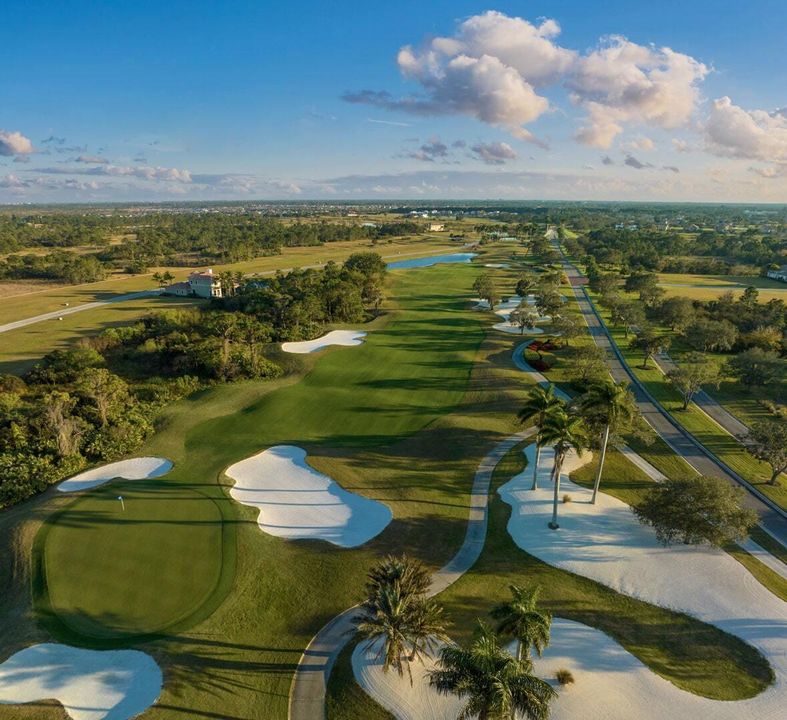 En Venta: $2,075,000 (4 camas, 4 baños, 3549 Pies cuadrados)