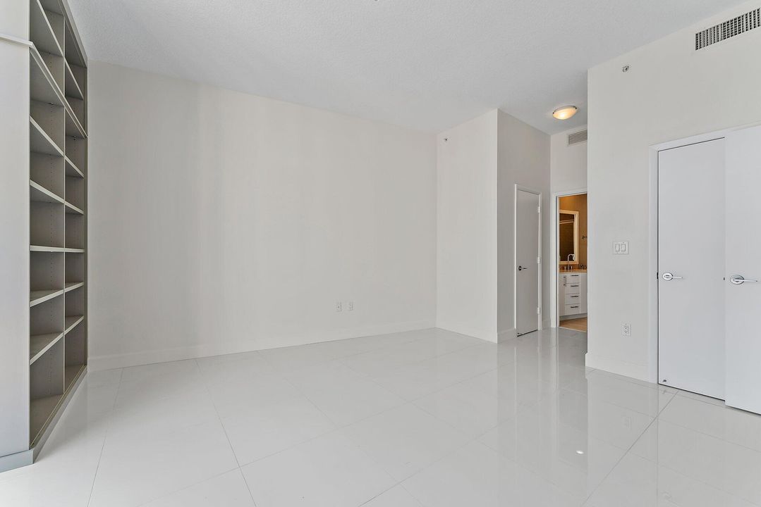 На продажу: $879,000 (2 спален, 2 ванн, 1205 Квадратных фут)