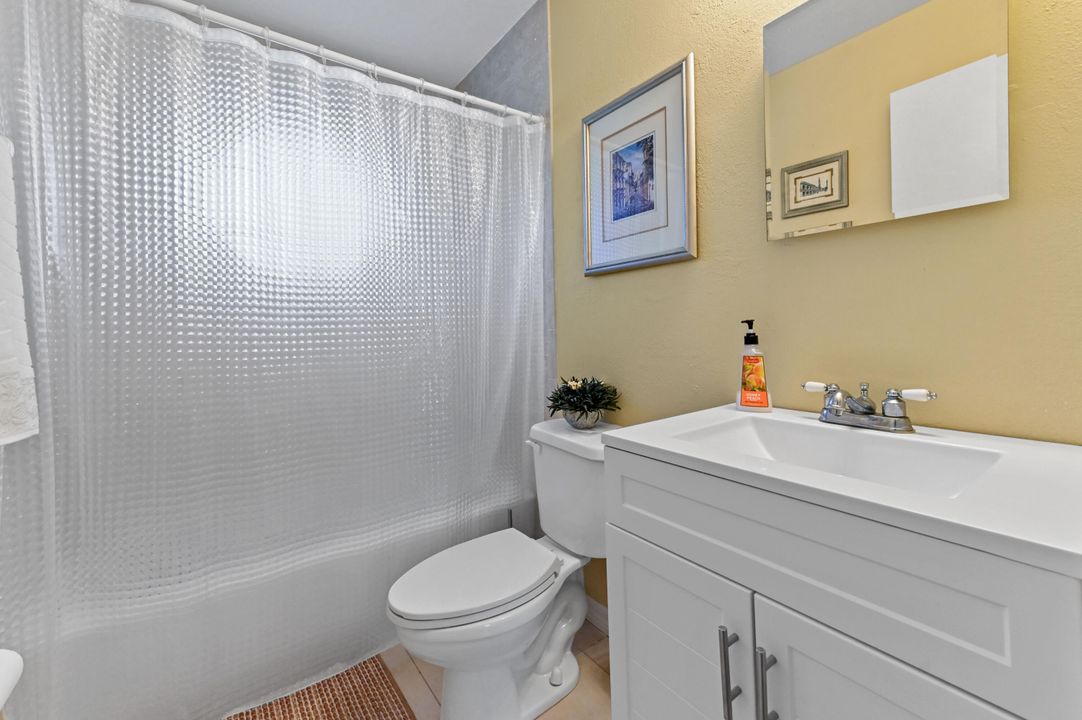 For Sale: $379,900 (3 beds, 2 baths, 1358 Square Feet)