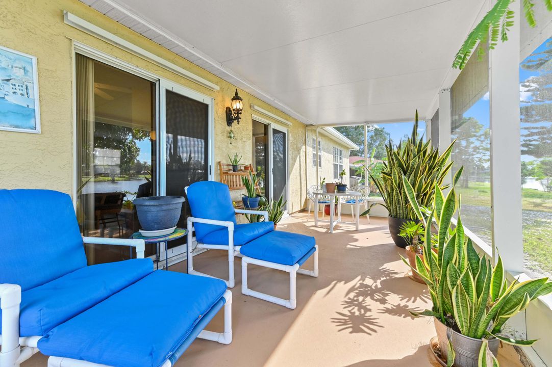 For Sale: $379,900 (3 beds, 2 baths, 1358 Square Feet)