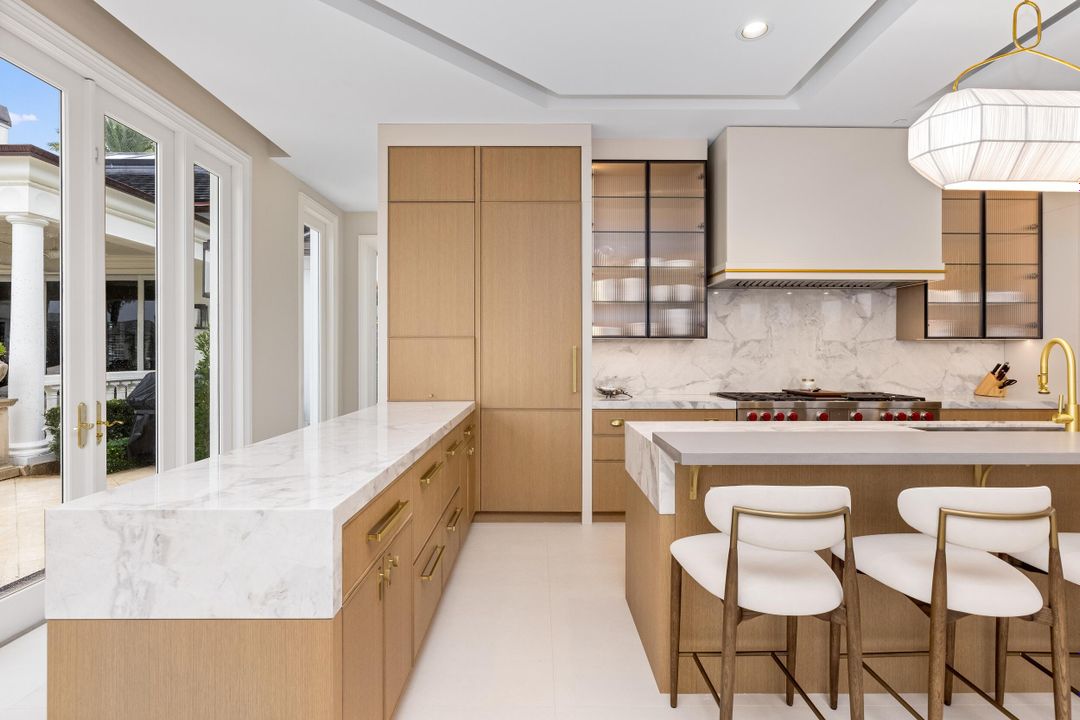 На продажу: $27,500,000 (6 спален, 9 ванн, 12055 Квадратных фут)