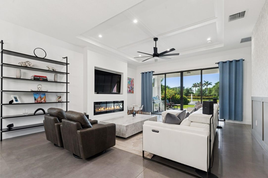 For Rent: $7,500 (3 beds, 3 baths, 2125 Square Feet)