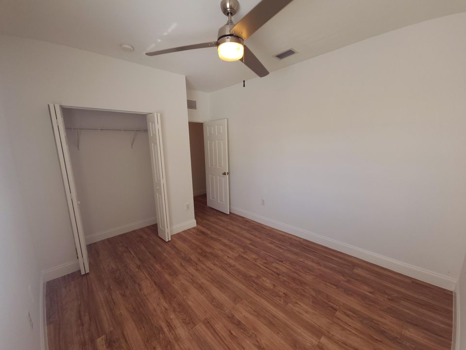 出租: $2,300 (3 贝兹, 2 浴室, 1530 平方英尺)