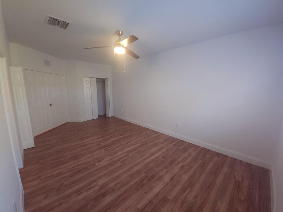 出租: $2,300 (3 贝兹, 2 浴室, 1530 平方英尺)