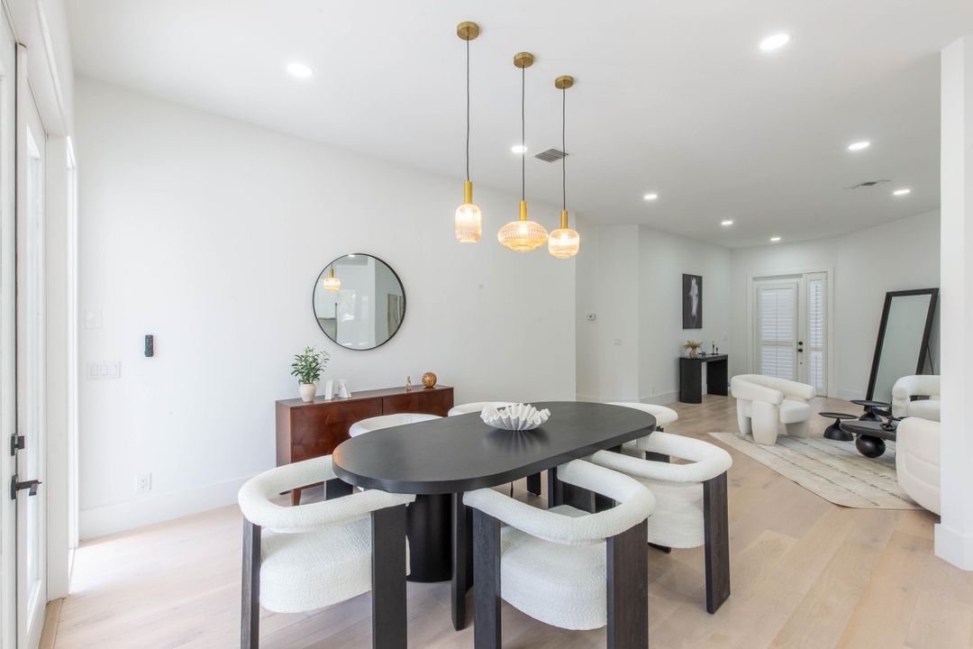 En Venta: $1,650,000 (3 camas, 3 baños, 2616 Pies cuadrados)