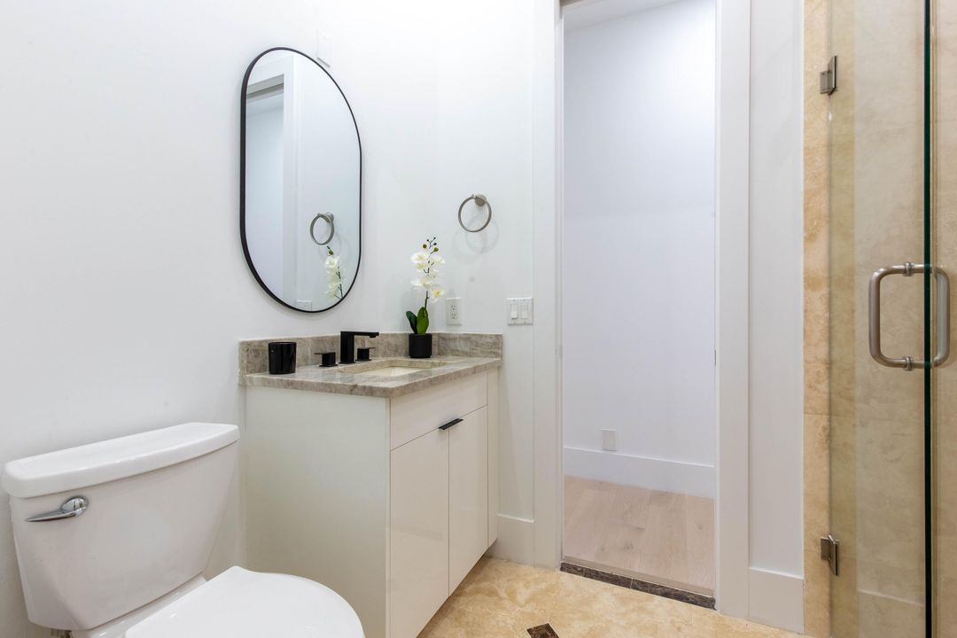 En Venta: $1,650,000 (3 camas, 3 baños, 2616 Pies cuadrados)