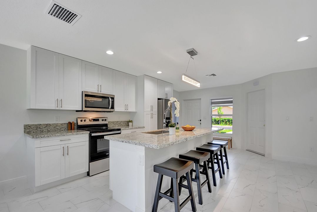 В аренду: $2,800 (3 спален, 2 ванн, 1723 Квадратных фут)