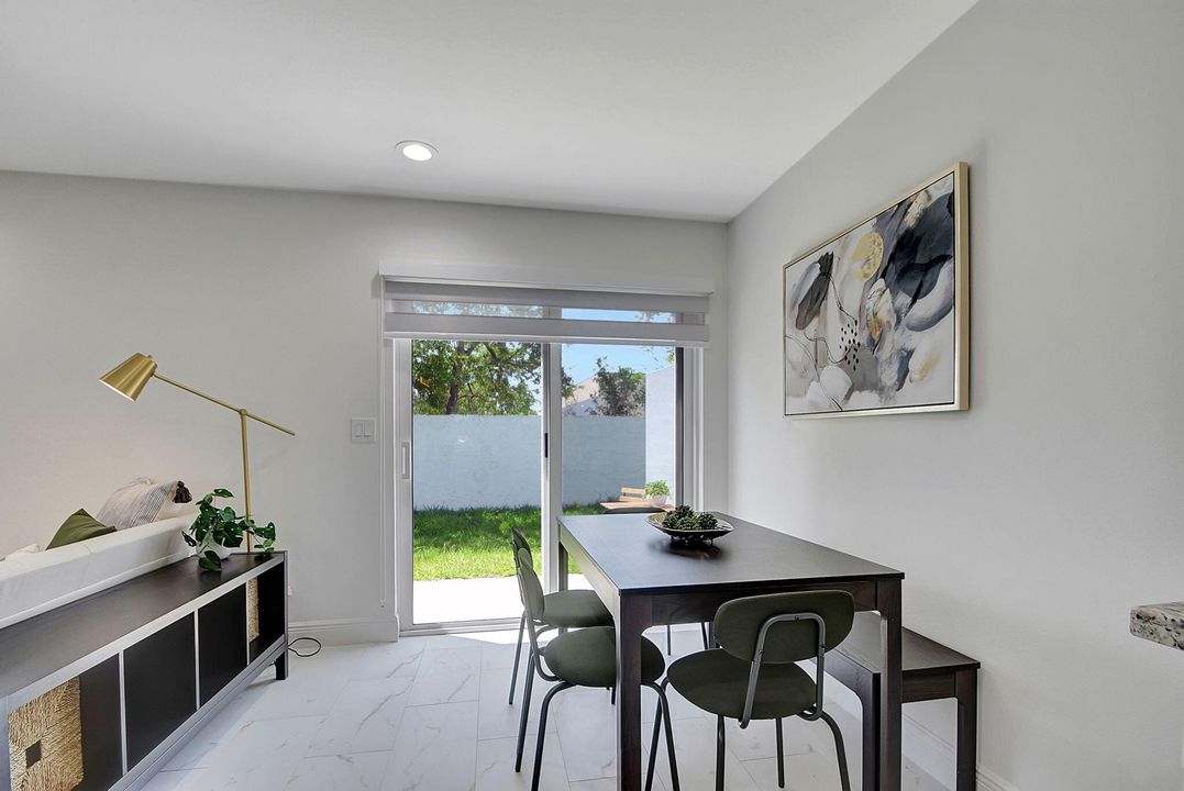 В аренду: $2,800 (3 спален, 2 ванн, 1723 Квадратных фут)