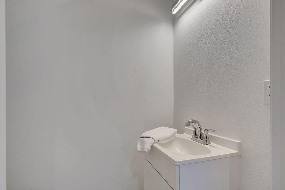 В аренду: $2,800 (3 спален, 2 ванн, 1723 Квадратных фут)