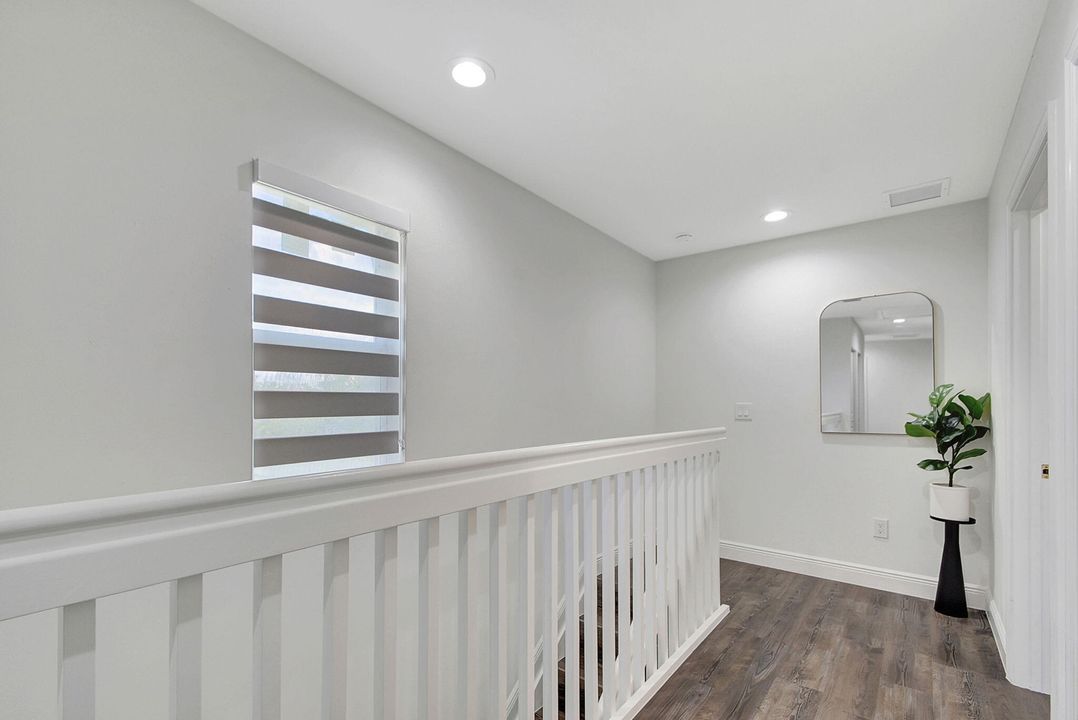 В аренду: $2,800 (3 спален, 2 ванн, 1723 Квадратных фут)