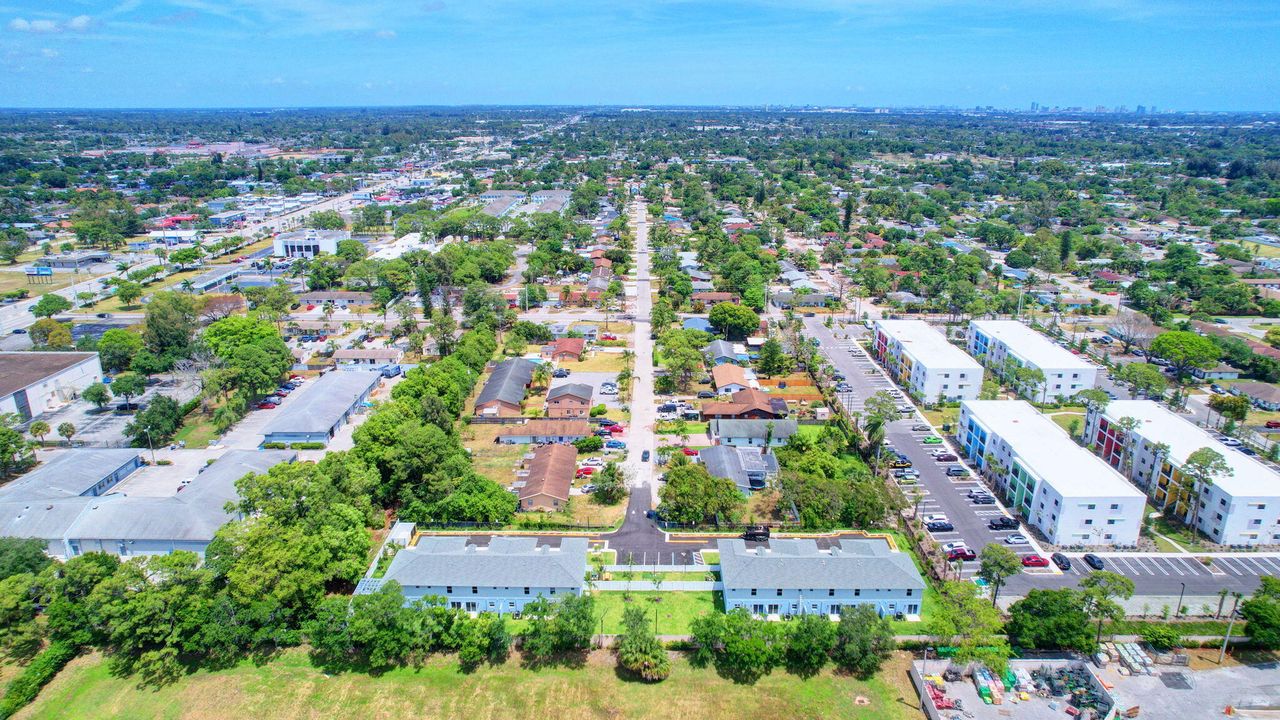 В аренду: $2,800 (3 спален, 2 ванн, 1723 Квадратных фут)