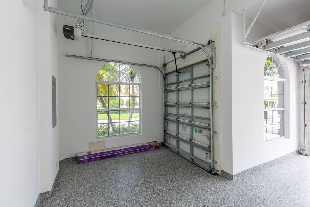 En Venta: $1,650,000 (3 camas, 3 baños, 2616 Pies cuadrados)