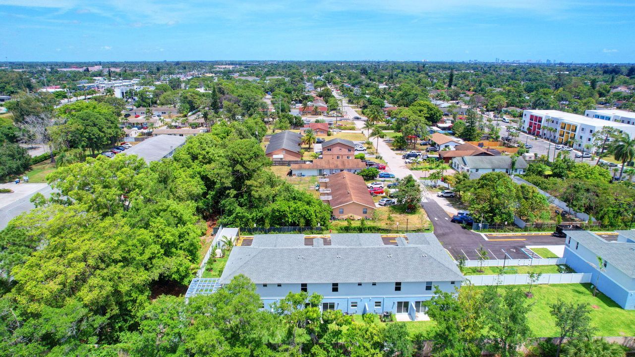 В аренду: $2,800 (3 спален, 2 ванн, 1723 Квадратных фут)