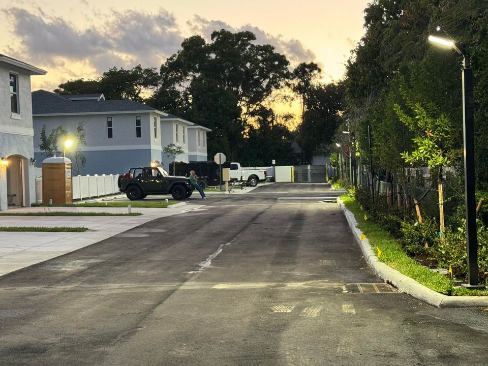 В аренду: $2,800 (3 спален, 2 ванн, 1723 Квадратных фут)