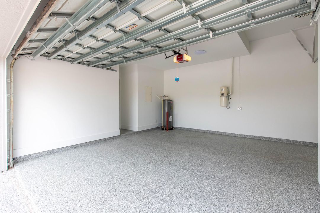 En Venta: $1,650,000 (3 camas, 3 baños, 2616 Pies cuadrados)