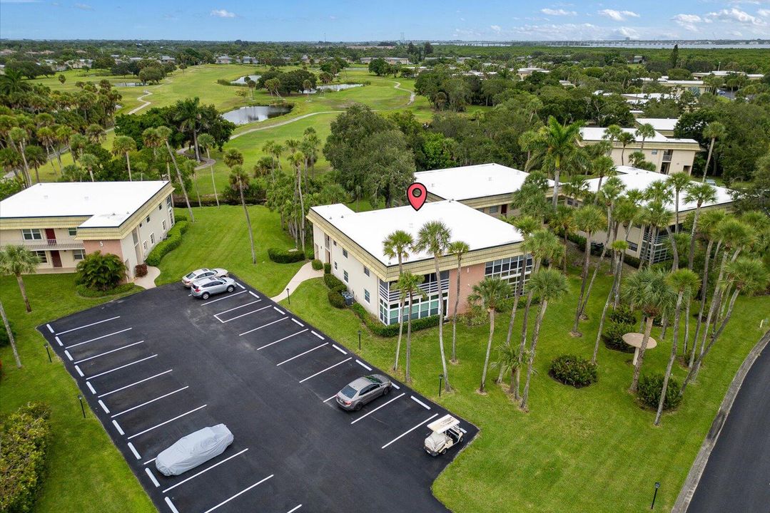 На продажу: $130,000 (2 спален, 2 ванн, 1000 Квадратных фут)