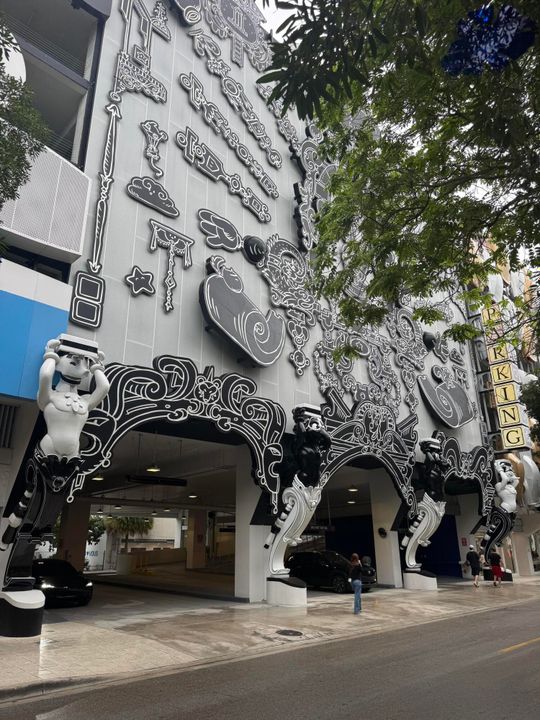 待售: $425,000 (3 贝兹, 1 浴室, 1202 平方英尺)