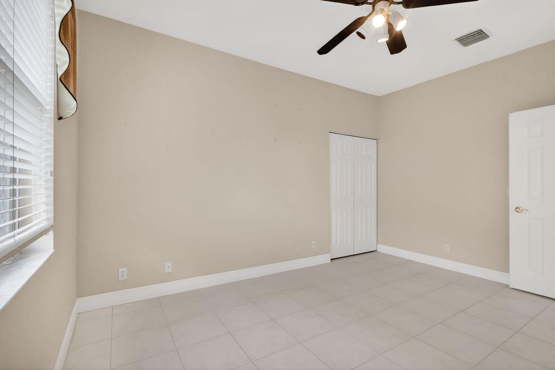 En Venta: $440,000 (3 camas, 2 baños, 1788 Pies cuadrados)