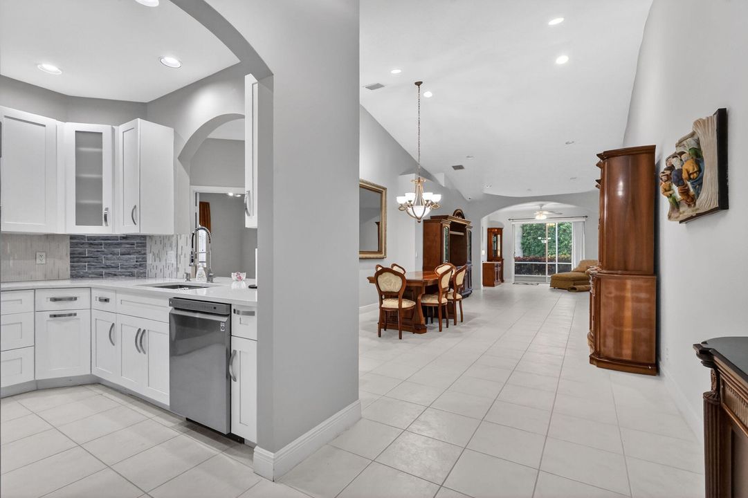 En Venta: $440,000 (3 camas, 2 baños, 1788 Pies cuadrados)