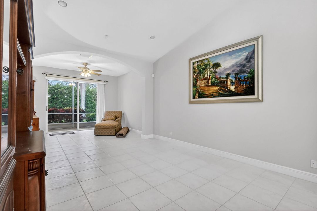 En Venta: $440,000 (3 camas, 2 baños, 1788 Pies cuadrados)