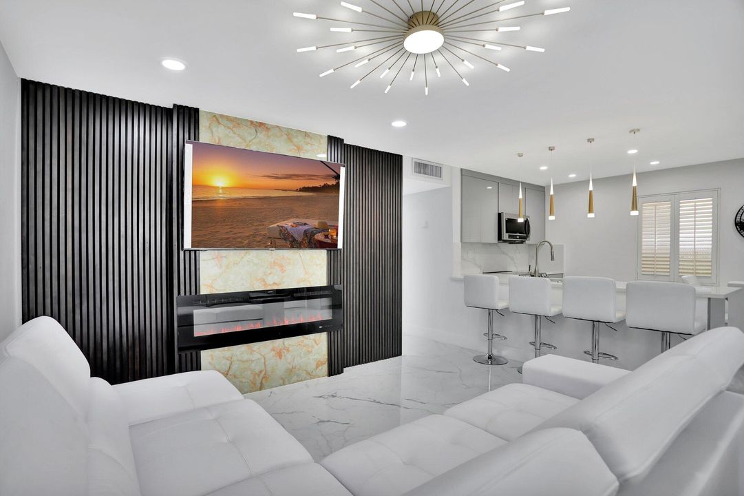 En Venta: $198,000 (2 camas, 2 baños, 907 Pies cuadrados)