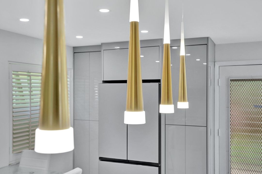 En Venta: $198,000 (2 camas, 2 baños, 907 Pies cuadrados)